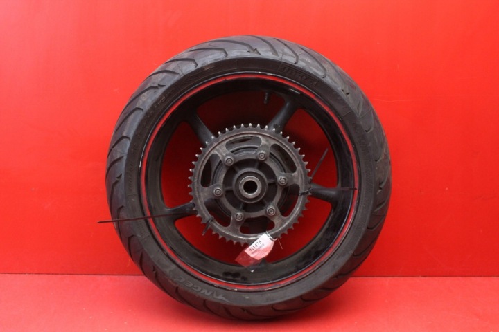 CERCHIO CUSCINETTO TENDICINGHIA R17 posteriore disco freno gomma PIRELLI 180/55/R17 YAMAHA 0.6 FZ6