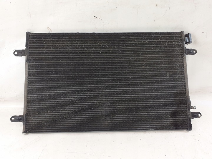 Radiateur climatisation AUDI A6 C6 4F