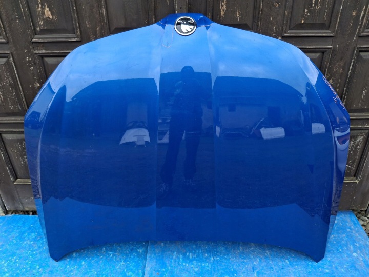 Couvercle supérieur moteur Capot SKODA OCTAVIA III LIFT 2016R->