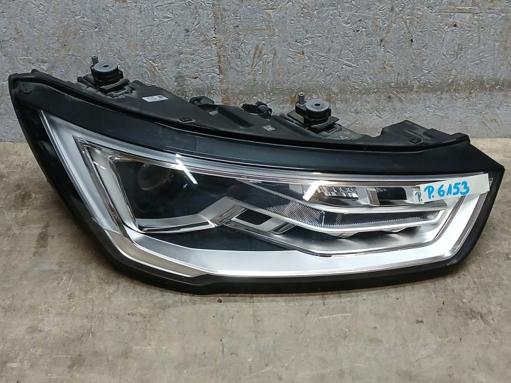 Licht vorne rechts AUDI A1 8X LIFT 14- XENON LED 8XA941006
