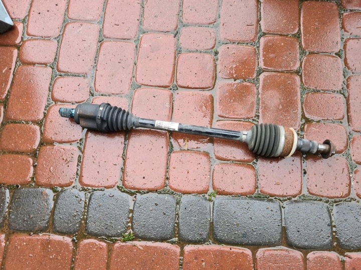 semi-axis semi-axis 4x4 Opel Insignia B 84142833 ABDY