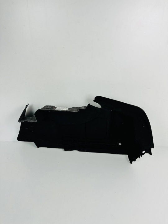 MERCEDES E W213 AMG sedan boot upholstery right rear part rear A2136903025