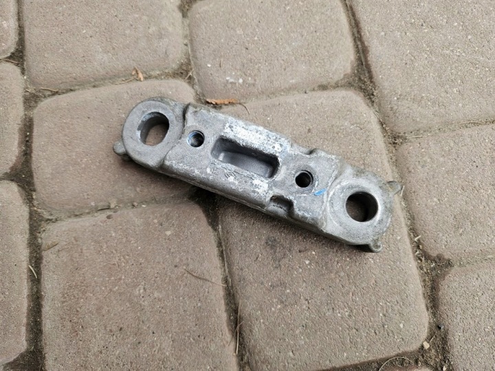 Halter Halter Stütze baterii rechts links Renault ZOE II 295T32707R