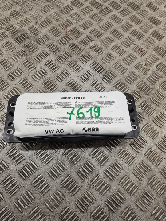 airbag airbag SKODA VW SEAT AUDI 8V0880204D