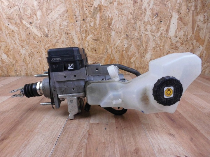 Toyota CHR C-HR 2016 Servo frein 47210-10380