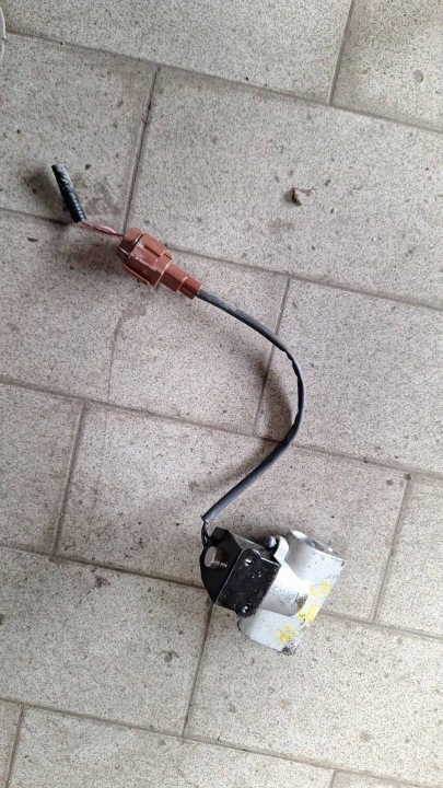 valve rozprezny of the air conditioning Renault Megane V E-Tech 443310-1510