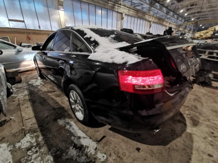 2000 Audi A4 B5 Jarrutehostin 2000fsi 06D145100 8