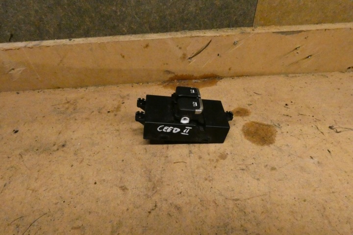 control unit of the window KIA CEED II 2012-2017 R