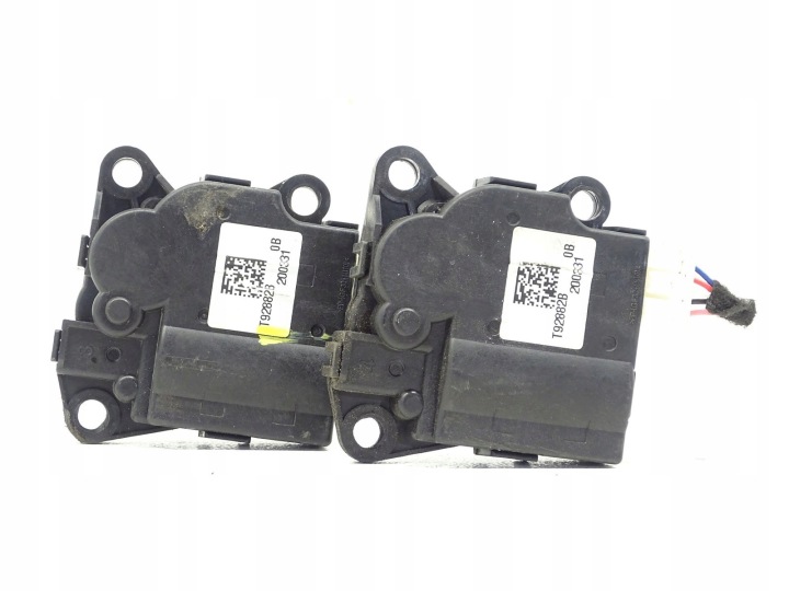 Micro moteur KLAP Bouches buses Bloc de chauffage complet TESLA MODEL 3 T92882B