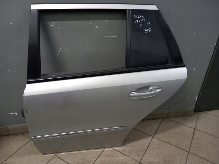 ajtó bal far teljesen MERCEDES E-KLASA W211 KOMBI 775 02-09