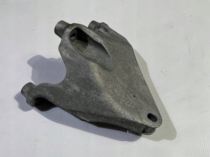 Consolle supporto staffa Motore sinistra Ford Mustang V 3.7 2011-2014