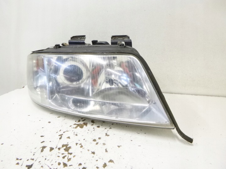 Licht vorne rechts Audi A6 C5 2000r. Depo
