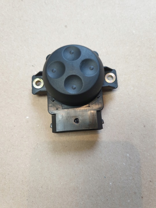 ovladac vypínač ovládání sedačka AUDI A4 B7 B6 8E0959777 OE EUROPA