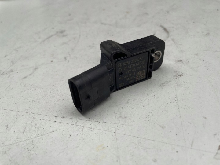 Capteur Pression Collecteur admission occasion Original Volkswagen Golf VII 06L906051H
