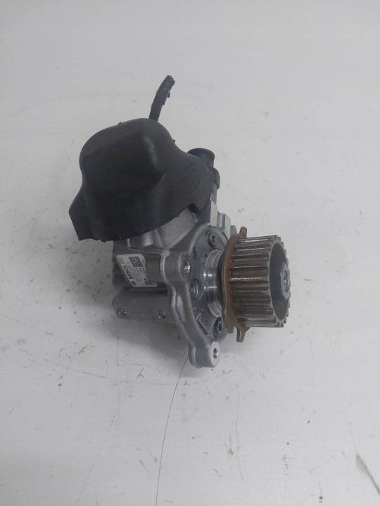 TOURNEO CONNECT MK2 MONDEO MK5 1.5 TDCI injection pump 9811347280