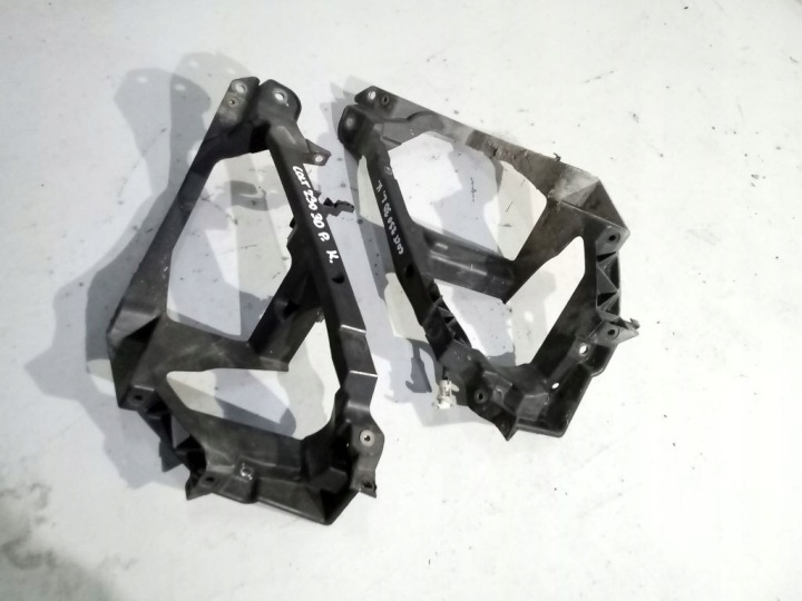 Mitsubishi Colt Z30 Versteifung okular rechts links