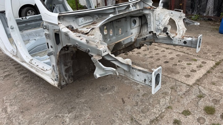 HYUNDAI I30 III längsträger FARTUCH rechts rechts vorne 17-24