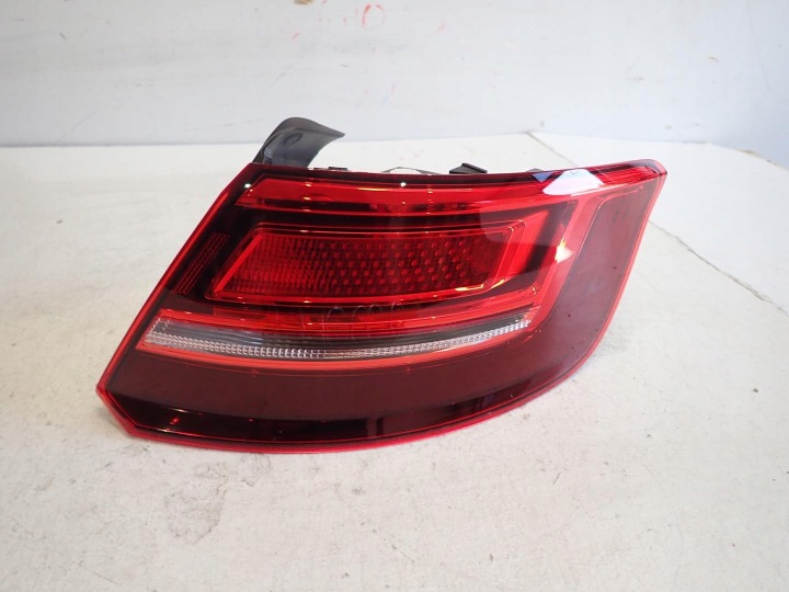 LICHT HECK HINTEN RECHTS AUDI A3 LIFT 2016- SPORTBACK 8V4945070