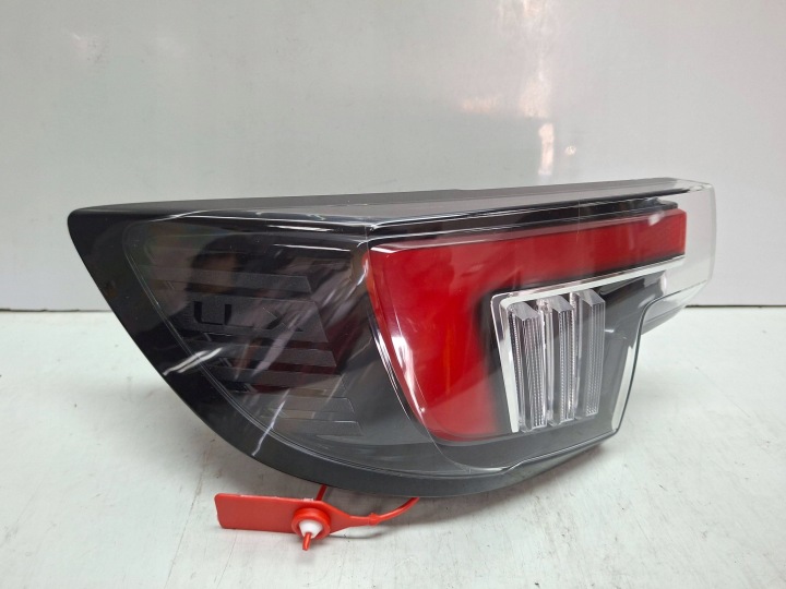 Licht hinten links 9833721880 OPEL MOKKA B 2022