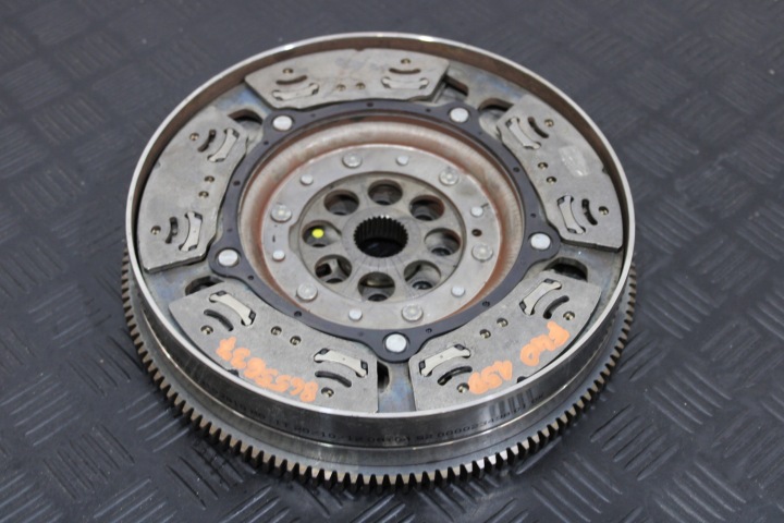 Reifen Rad schwungscheibe schwungrad DWUMAS 8655637 BMW 1 F40 1,5 D