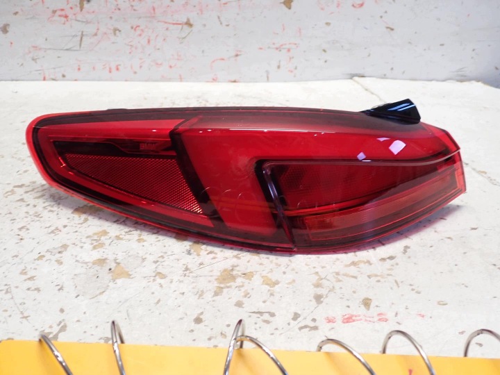 light rear part rear left BMW 2 F44 GRAN COUPE 2019- 7465465