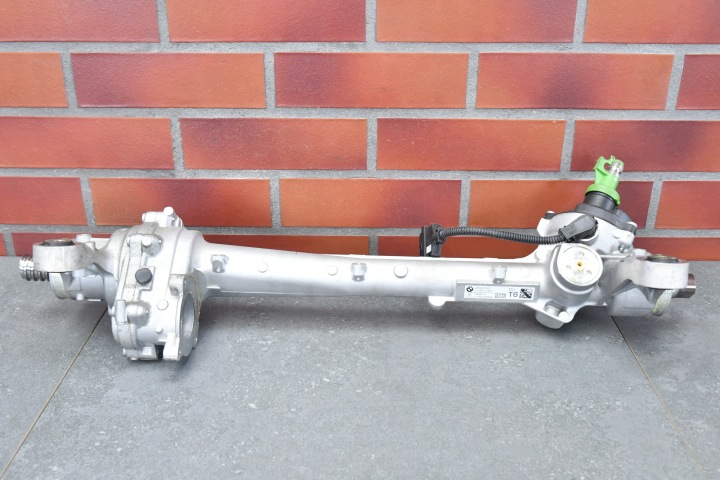 UKLAD servo riadenie BMW 5 G60 G61 T6 BMW i5 4x4