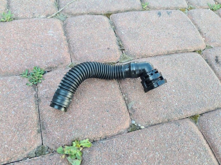 pipe air hose 1.6TDI Volkswagen Golf VII Dolot12444