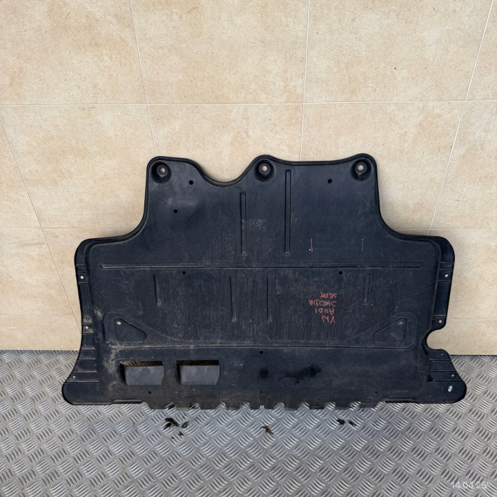 cover lower cover below engine VW VOLKSWAGEN AUDI SKODA SEAT 3Q0825235A