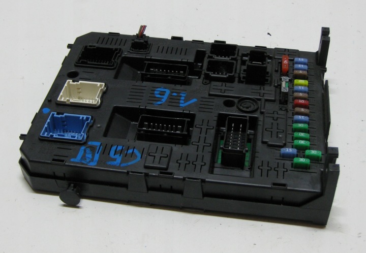 CITROEN C5 III 14R modul Vezerlő egység BSI 967847718001