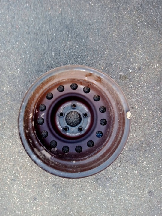 CUSCINETTO TENDICINGHIA CERCHIO STALOWA KIA HYUNDAI CEED I30 5x114,3 5.5x15 195/65/15
