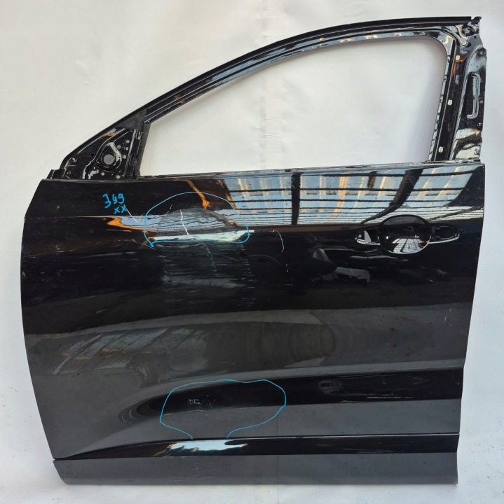REANULT AUSTRAL 22- door left front front moulding for door
