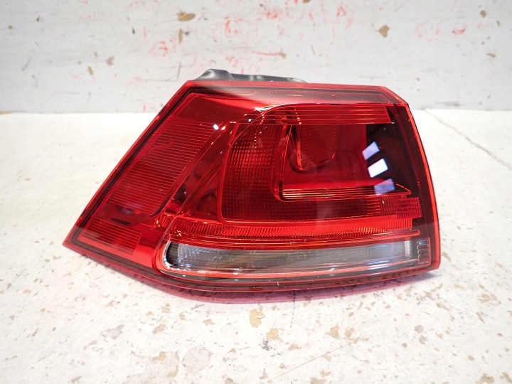 light rear part rear left VW GOLF VII HB 2012- 5G0945095M