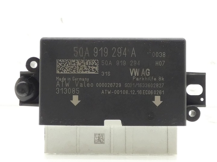 module control unit PDC CZUJNIKOW of the parking VW PASSAT B7 GOLF VII 5QA919294A