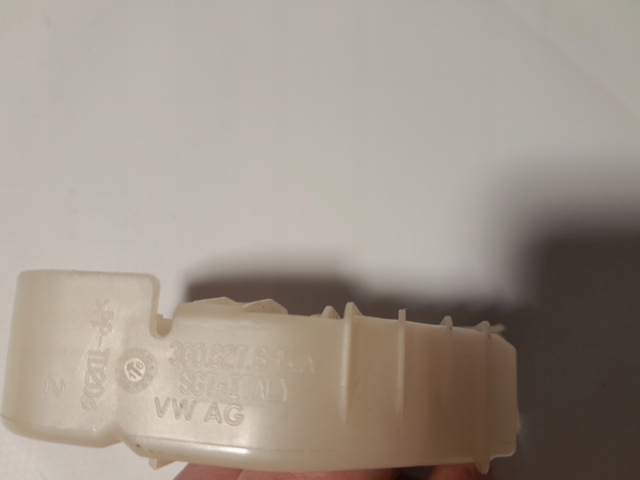 AUDI Q5 II 80A ZABEZPIECZENIE de la serrure Arrière du capot 3G0827645A