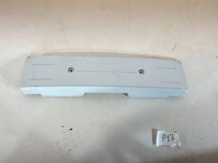 RAHMEN Kennzeichen Halter rejestracyjnej vorne Porsche Panamera (971) 971807287