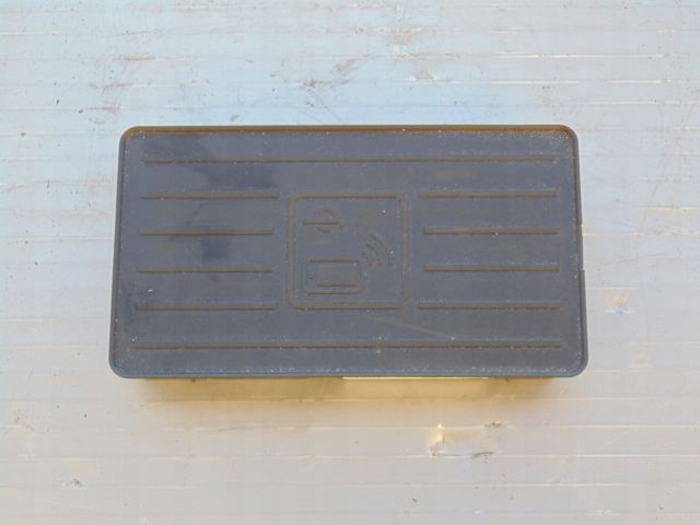 JEDNOSTKA TELEFONU AUDI 4M0035502