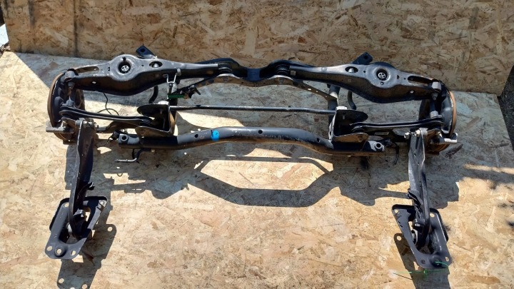 ESSIEU PONT ESSIEU RENFORT PARE CHOC ARRIÈRE KPL 5Q0505315G AUDI A3 8V VW GOLF VII LEON III