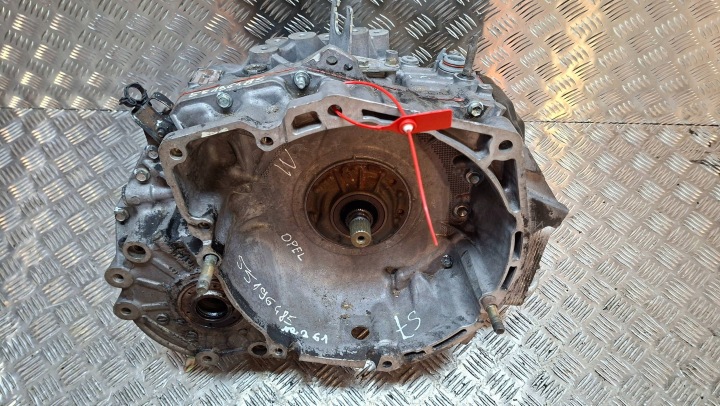 Prevodovka AUTOMATYCZNA 55196485 OPEL VECTRA C CROMA 1.9 CDTI MJET