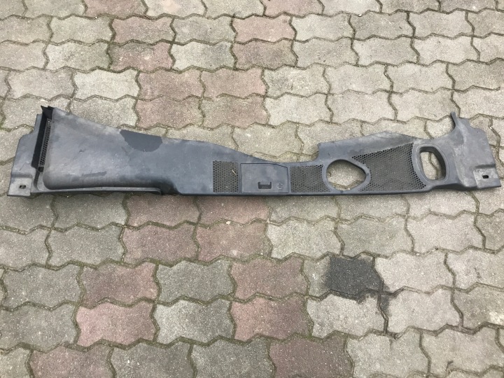 Griglia gocciolatoio in plastica AUDI A4 B8 A5 8K1819447B