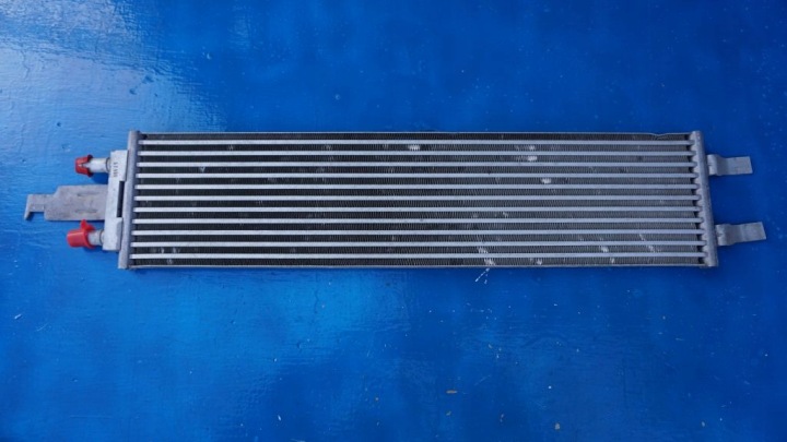 VOLVO XC40 1.5 HYBRID - Kühler Wasserkühler des Gasses CHLODZACEGO