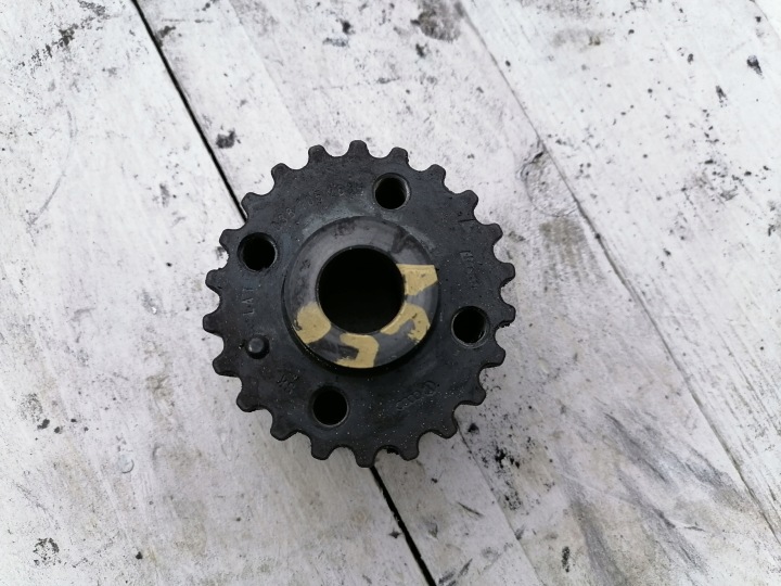 Reifen Rad des Zahnrads AUDI A6 C6 2.0 TDI BRE 038105263H