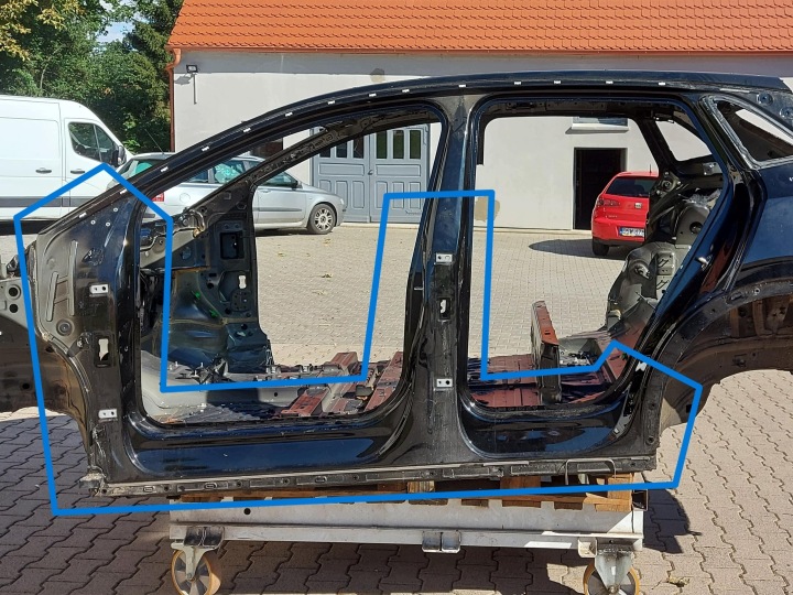 VW ID4 11A , 2024r SUV 5D pillar threshold left LC9X