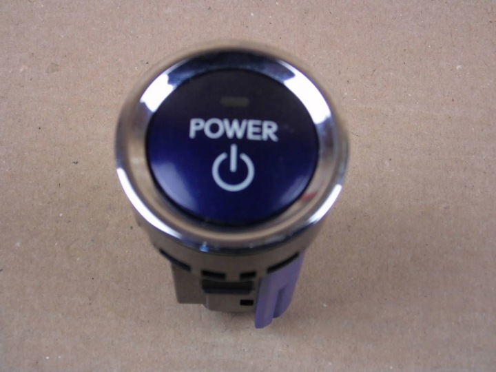Lexus CT 200H Bouton START STOP POWER 15A854