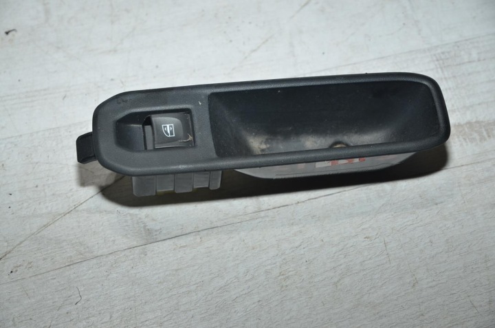 switch windows left rear part Dacia Duster II 18r