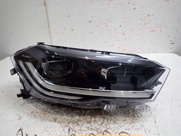 Licht vorne vorne rechts VW POLO VI LIFT 2021- FULL LED 2G