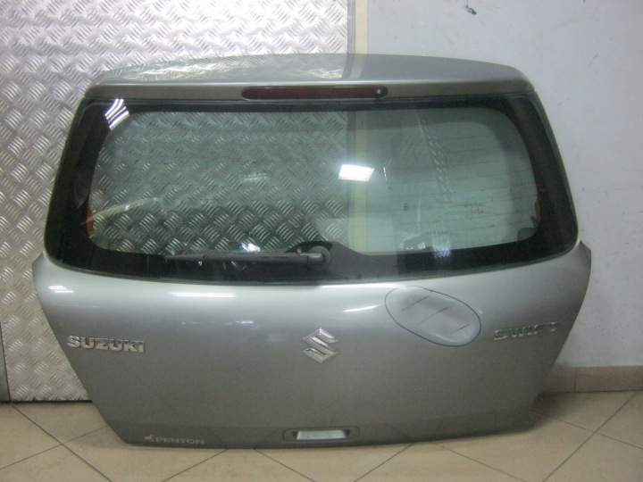 Portellone cofano posteriore bagagliaio usato posteriore Suzuki Swift MK6 04-10
