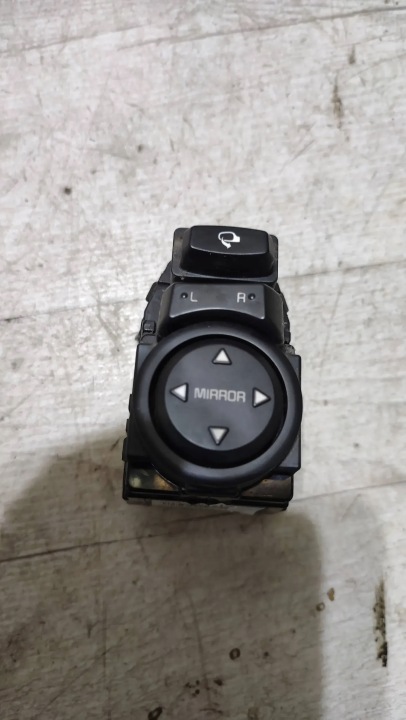KIA Rio IV 18r Pulsante Motorino regolazione fari Specchietto