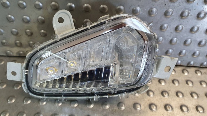 fog light LED DRL left VOLVO V40 II XC40 12- 31323115