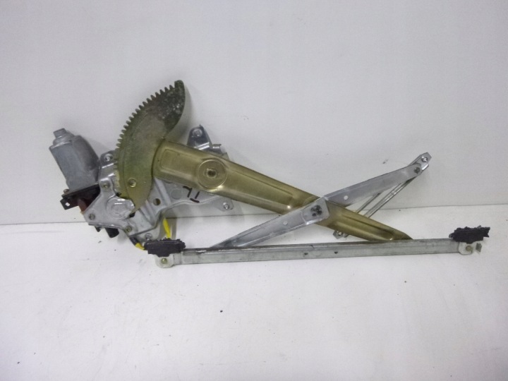 mehanizam prozora stražnji dio lijevi Daihatsu Sirion 5D 2001