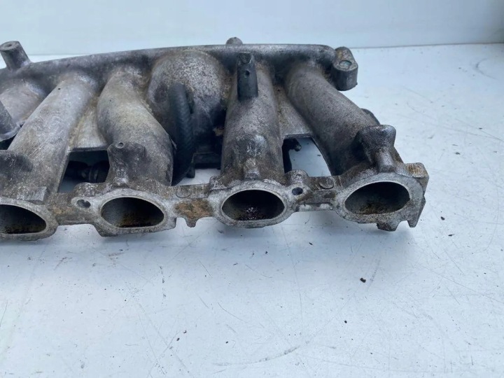 Imukollektor VOLVO XC70 CROSS COUNTRY 09447005 2.4L bensiin 147kW 2002 8